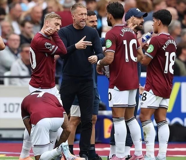 美职联2025年常规赛最佳阵：梅西领衔，布安加、伊万德入选