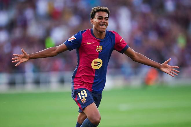 半场战报：沃尔夫斯堡2-0柏林联合，阿穆拉1射1传，维默尔破门