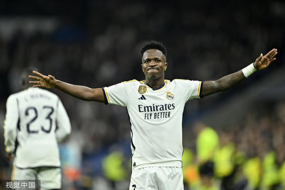 里昂小将刷新队史纪录