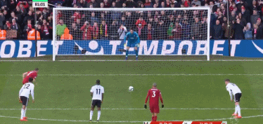 邵佳一会把青岛西海岸的这套5-4-1阵型自由切换...